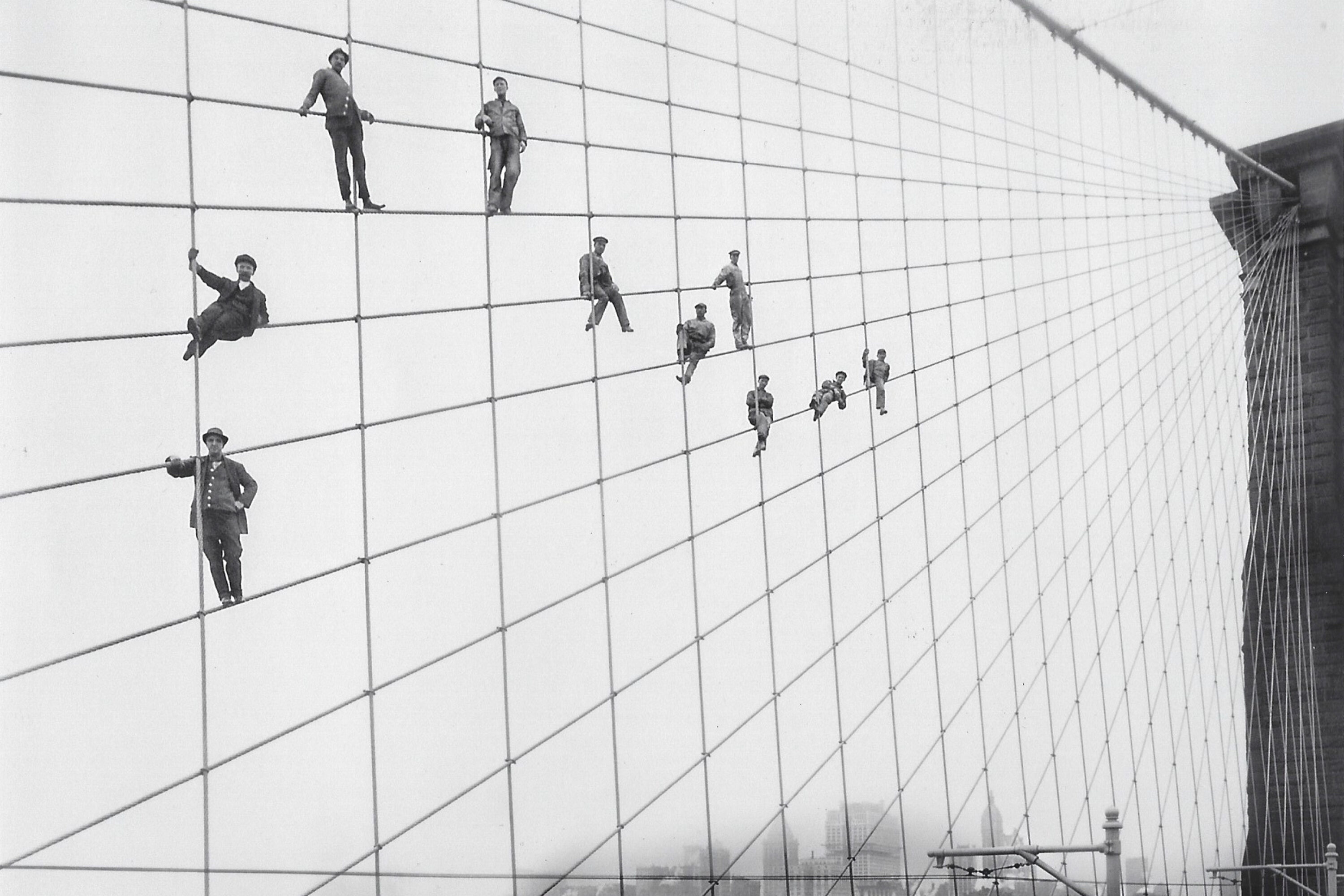 BROOKLYN BRIDGE SHOT